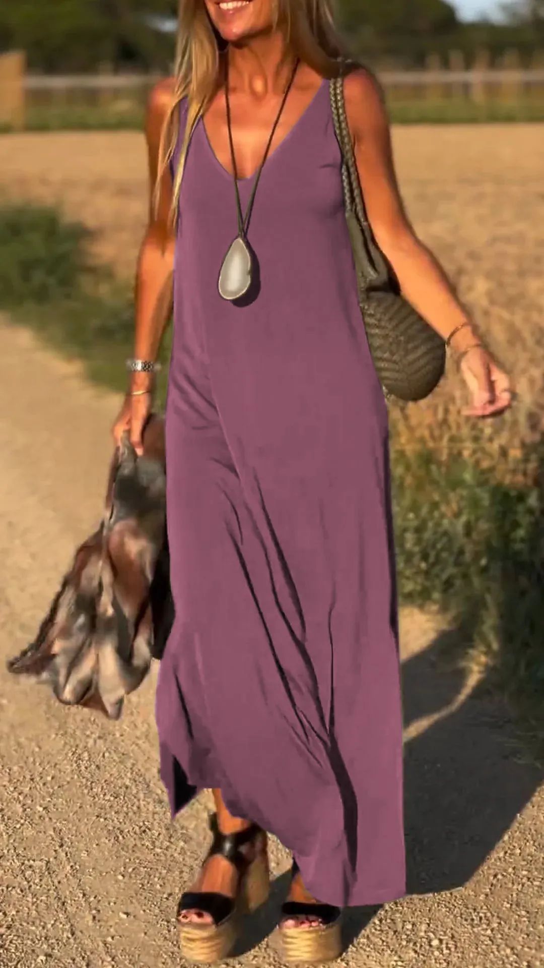 Women's Sexy Trend V-neck Strap Dress