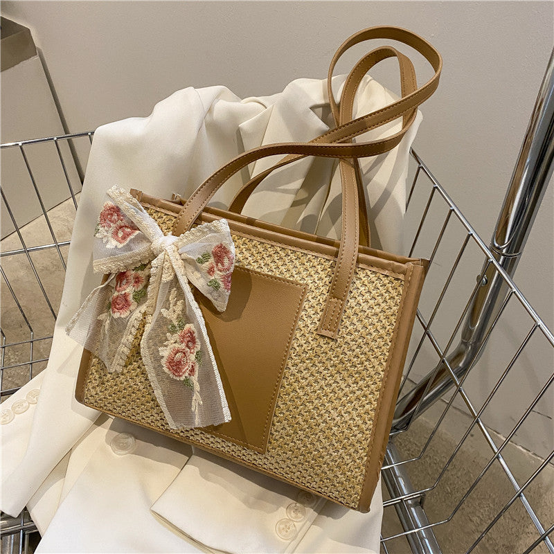 Ladies New Summer Fashion Braided Shoulder Bag