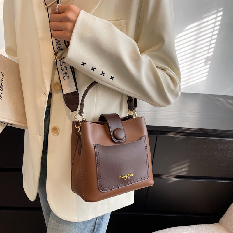 Trendy Spring Women’s Shoulder Bag