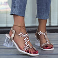 Summer sandal with a high square heel