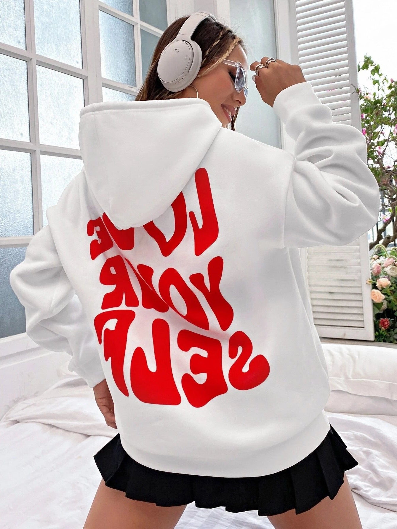 Oversized Women Hoodie with Inspiring Slogan: 'Love Yourself'