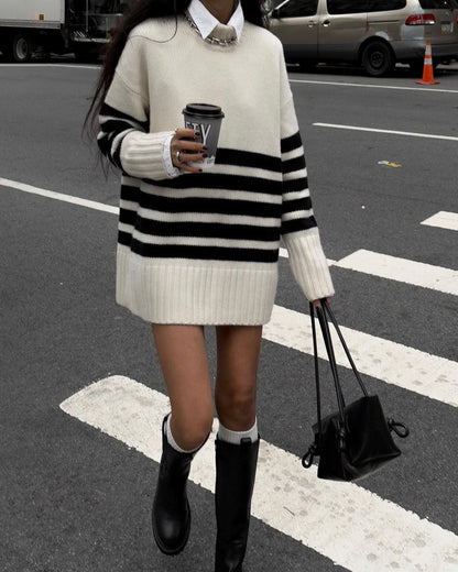 Black & White Striped Turtleneck Knit Sweater