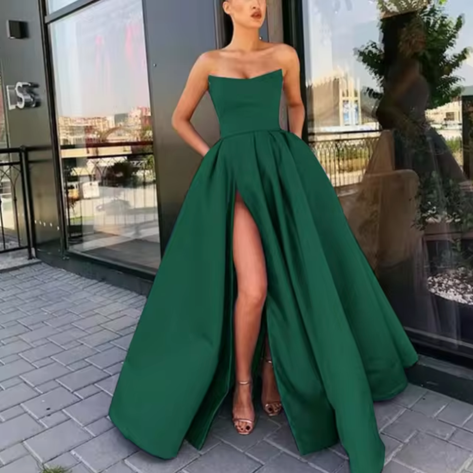 Strapless Evening Long Dress – Flared Cut