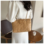 Trendy Quilted Chain Shoulder Bag for Women