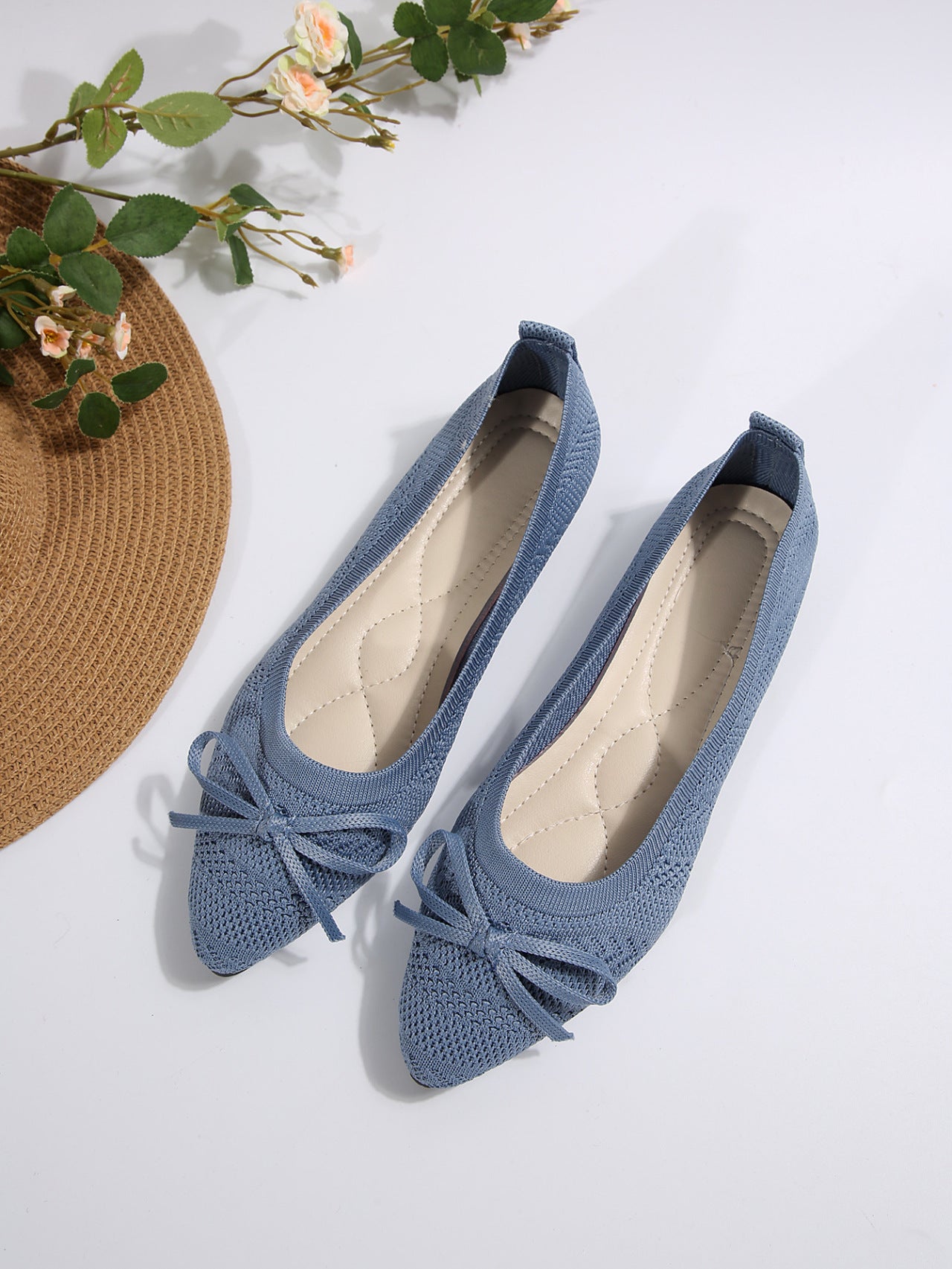 Women’s Bow Knit Pointed-Toe Flats
