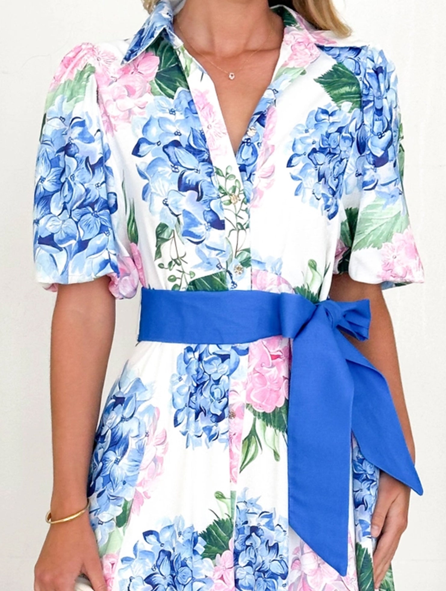 Flowy Boho Print A-Line Long Dress with Short Sleeves and Belt - Perfect for Summer