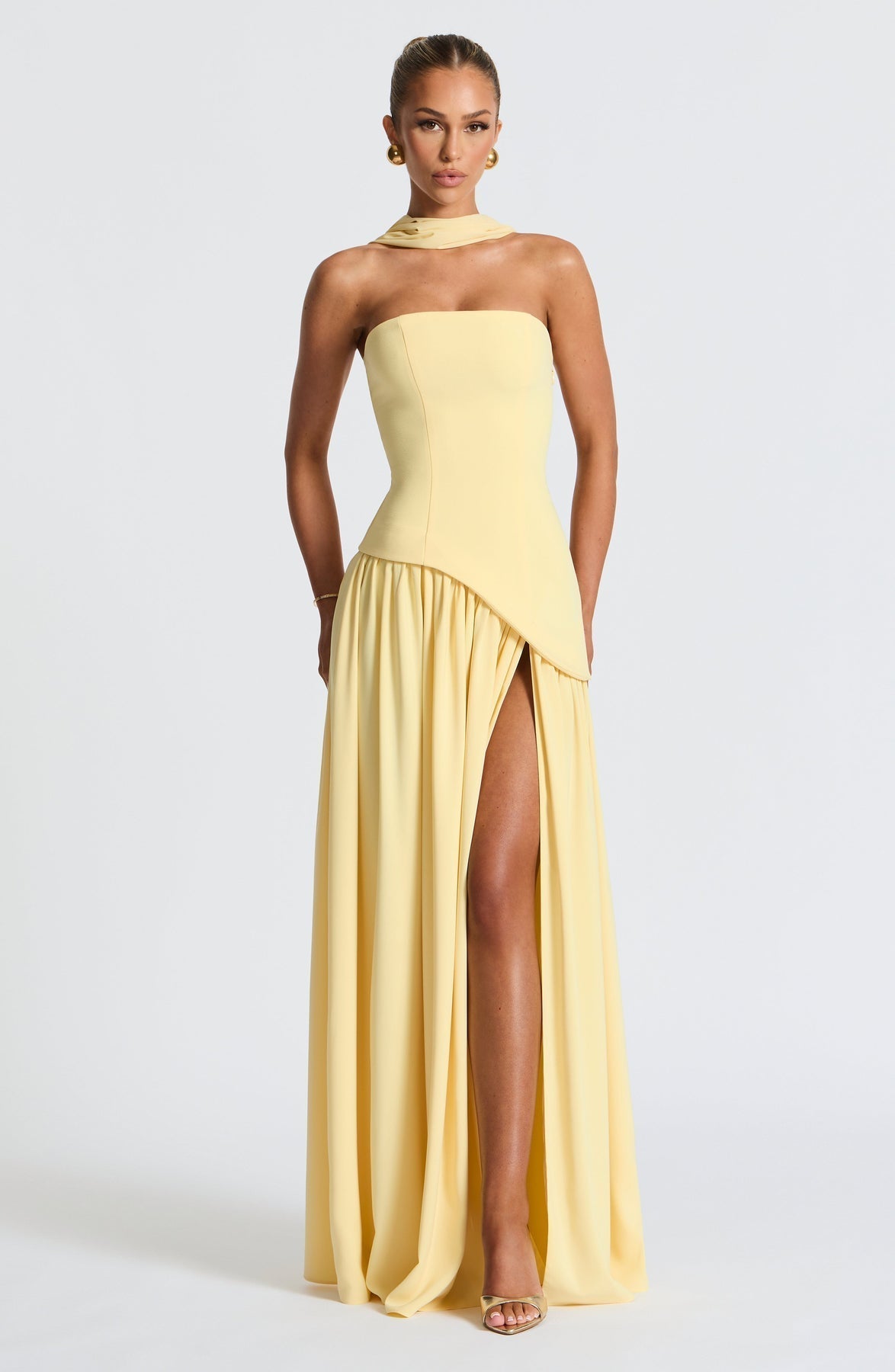 Strapless Long Dress with Draped Detail & Elegant Silhouette – Mya