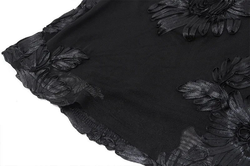 Backless Maxi Dress with Embroidered Flowers & Elegant Fit – Dara