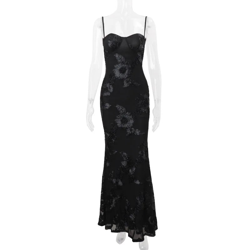 Backless Maxi Dress with Embroidered Flowers & Elegant Fit – Dara
