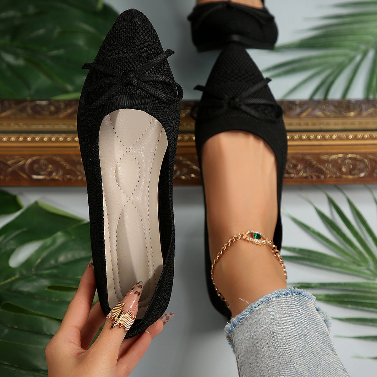 Women’s Bow Knit Pointed-Toe Flats