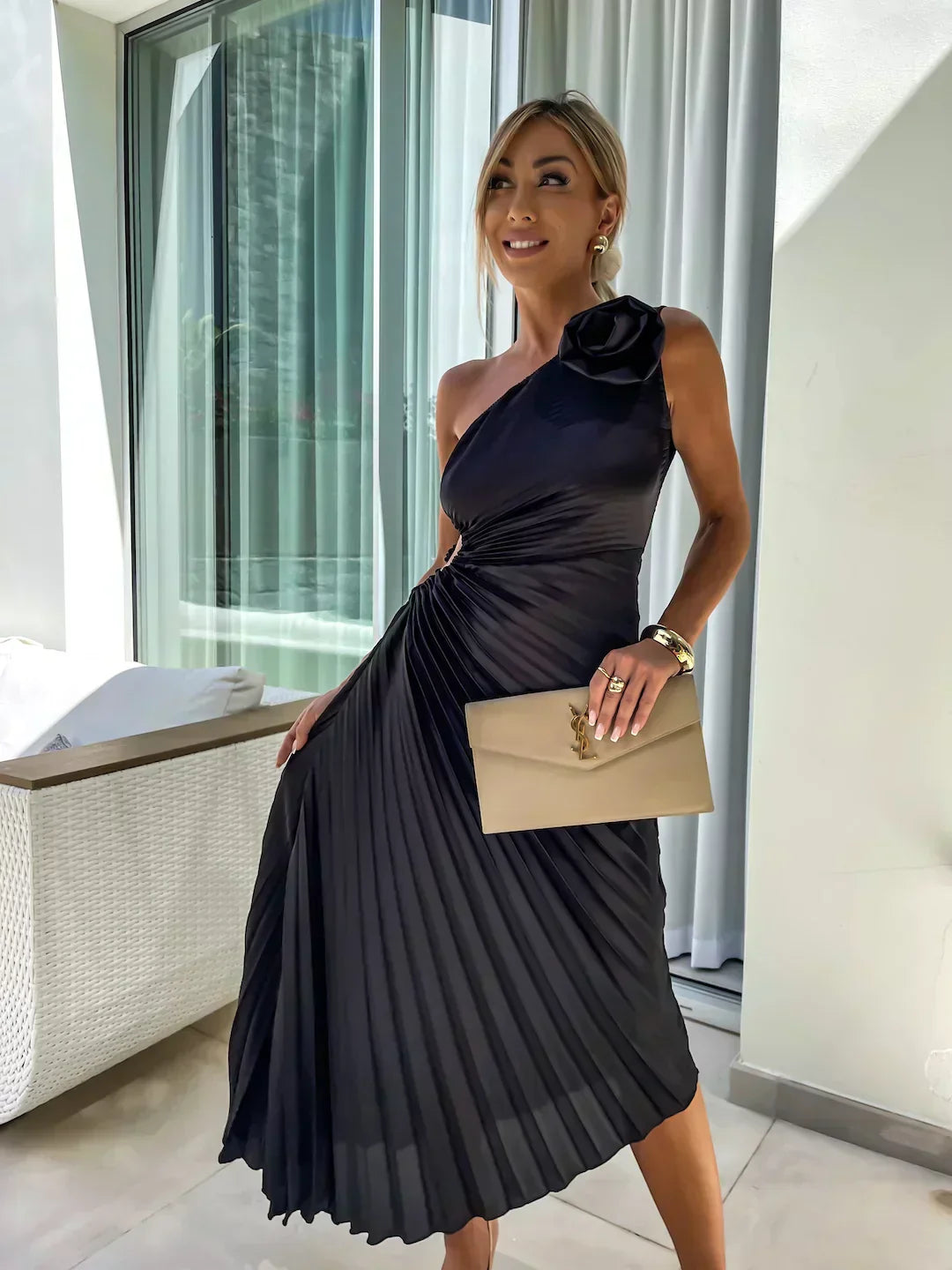 Long Evening Dress with Puff Shoulders | Mandy