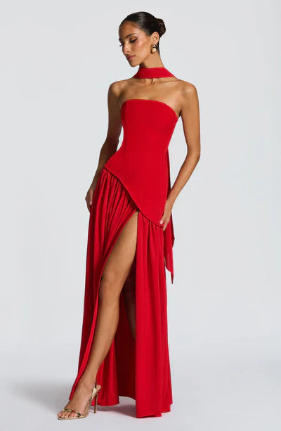 Strapless Long Dress with Draped Detail & Elegant Silhouette – Mya