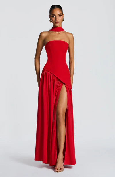 Strapless Long Dress with Draped Detail & Elegant Silhouette – Mya