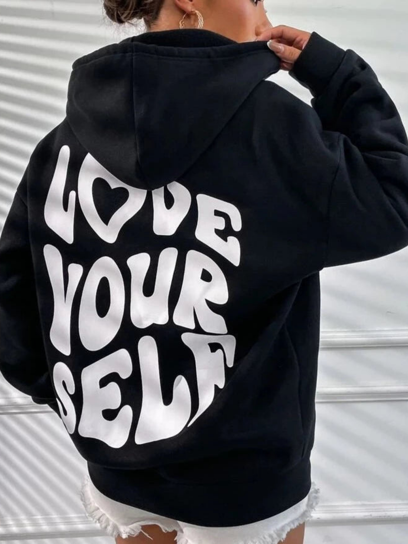 Oversized Women Hoodie with Inspiring Slogan: 'Love Yourself'
